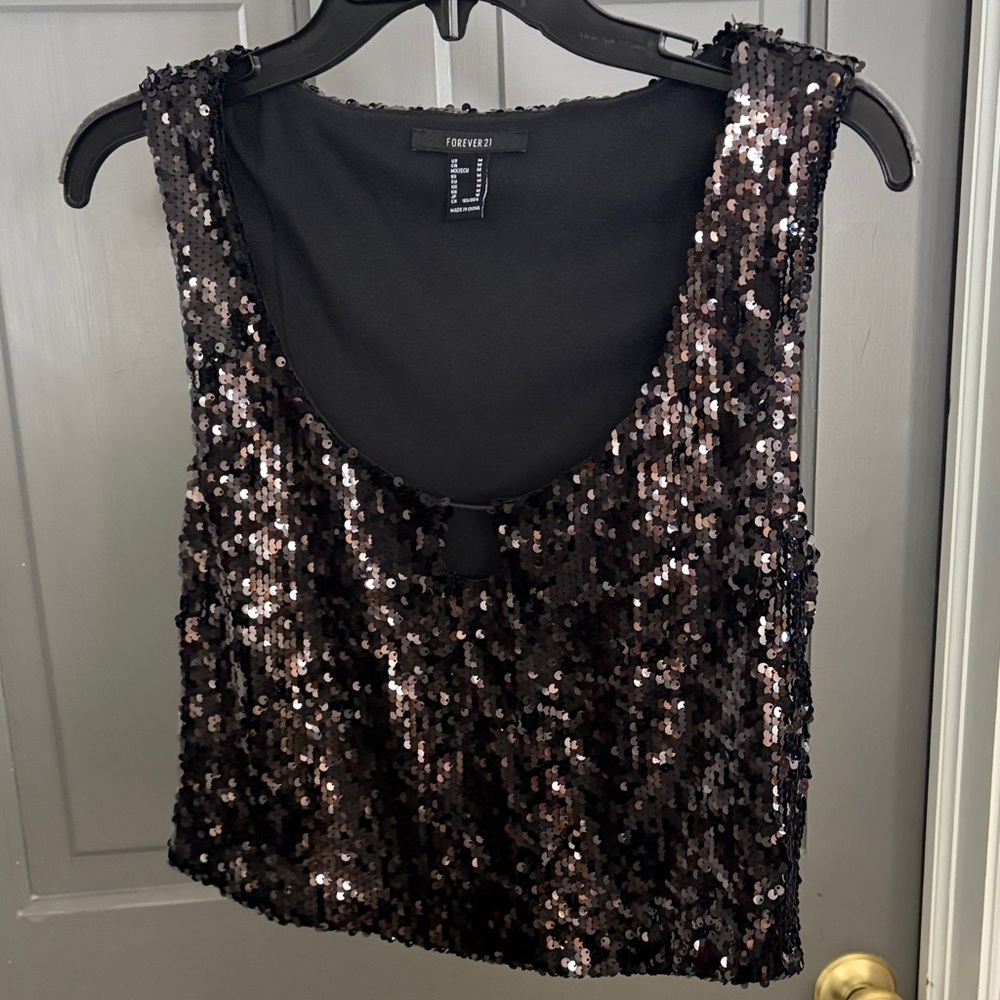 Forever 21 Shimmering Black Sequin Crop Top